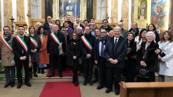 Radici, amicizia, solidariet&agrave;: a Londra la festa dei valtaresi e valcenesi