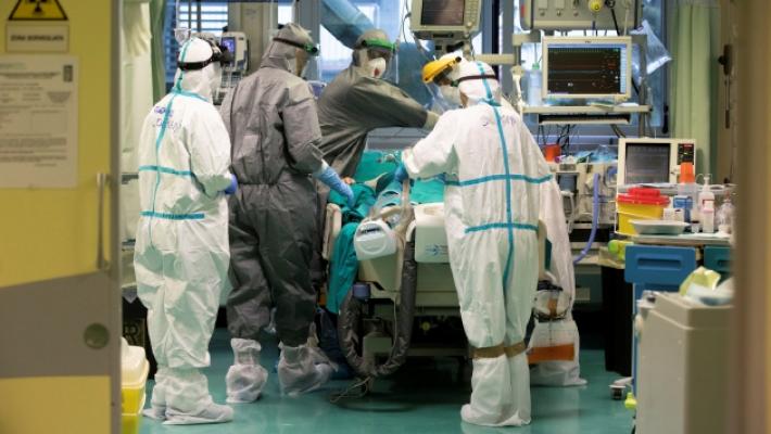 I nuovi strumenti in caso di pandemia: niente lockdown per decreto, piano alle Regioni