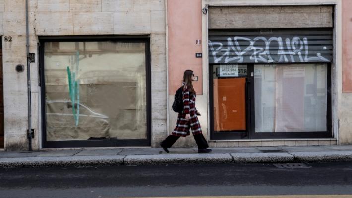 Commercio, Vignali attacca il Comune: &laquo;Troppi negozi sfitti e tanto degrado, il centro a rischio desertificazione&raquo;