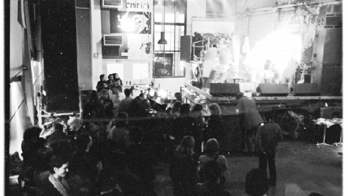 Vi ricordate il mitico &laquo;Onirica&raquo;? Grande musica e amici: &egrave; nata la serata per ricordare il locale di via Pasubio e dell'Ex Salamini