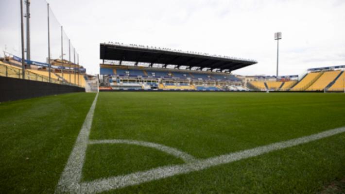 L'erba del Tardini &egrave; sempre pi&ugrave; &laquo;verde&raquo;. E anche a Collecchio ecco un manto &laquo;sicuro e sostenibile&raquo;