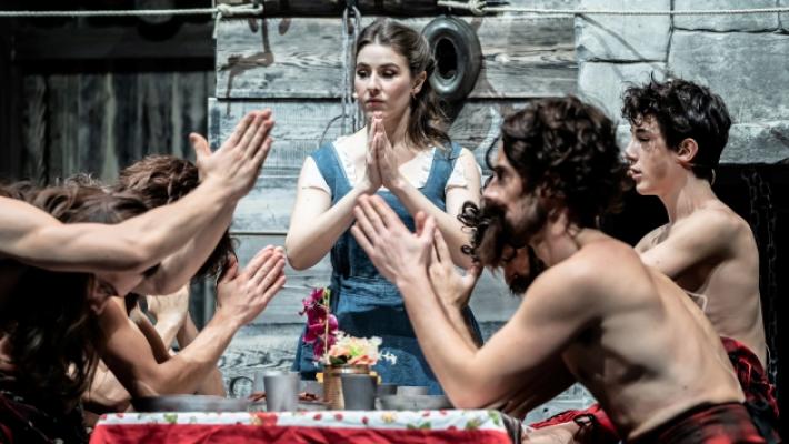 Diana Del Bufalo: &laquo;Al Regio per farvi divertire&raquo;