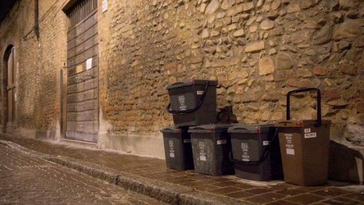 Rifiuti, prima rata anticipata. Vignali: &laquo;Utenti penalizzati&raquo;