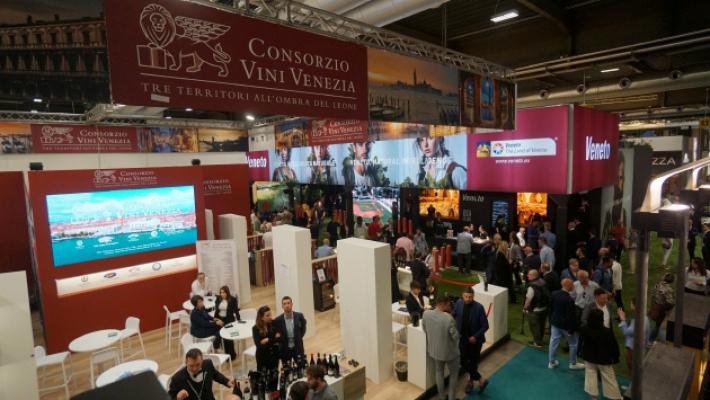 Inaugurato Vinitaly, Parma presente in formazione ridotta
