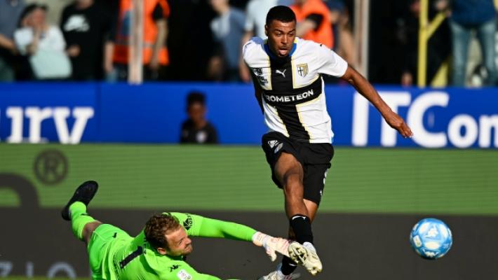 Charpentier: &egrave; sempre pronto il bomber del Parma