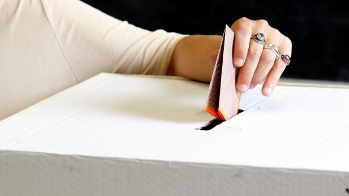 Bonaccini si candida alle Europee. Le regionali slittano tra ottobre e novembre