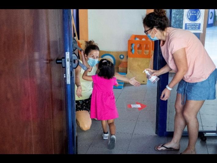 Bimbo autistico va a scuola ma torna a casa: manca l'insegnante