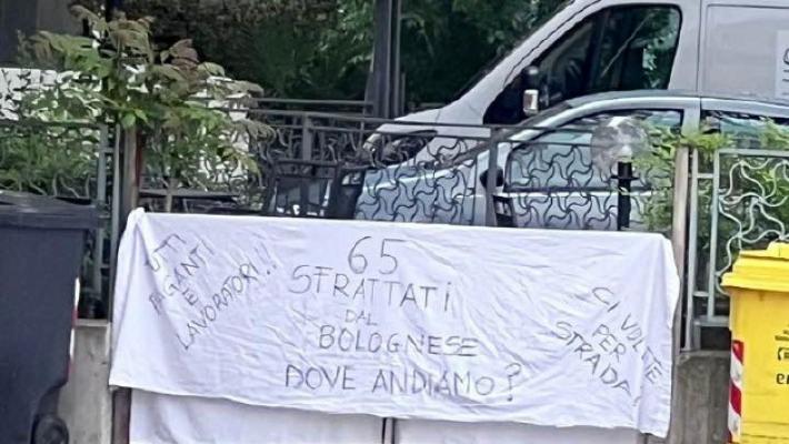 Hotel Bolognese chiuso dal Nas, la protesta degli ospiti