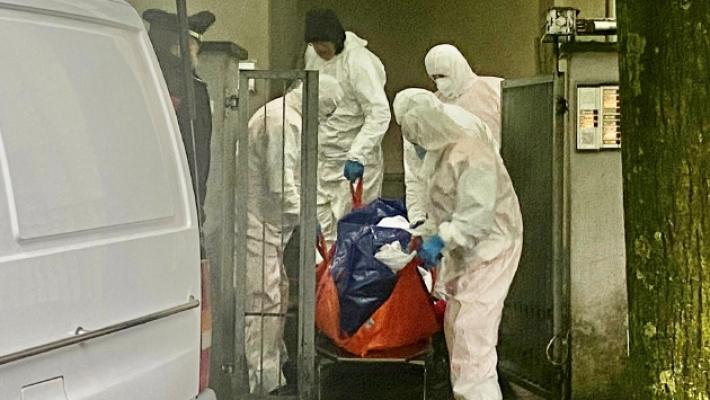 Il fucile? Illegale. La procura: &laquo;Omicidio premeditato&raquo;