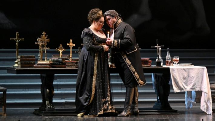 Tosca al Regio, molti applausi