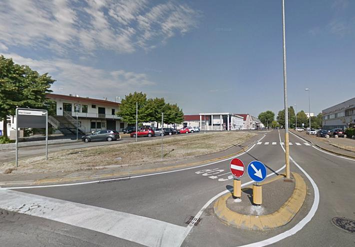 Ore 5.50: maxi-rissa all'ex Salamini. In quattro all'ospedale: due sono gravi