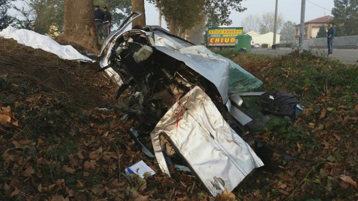 Incidente a catena: un morto e quattro in Rianimazione