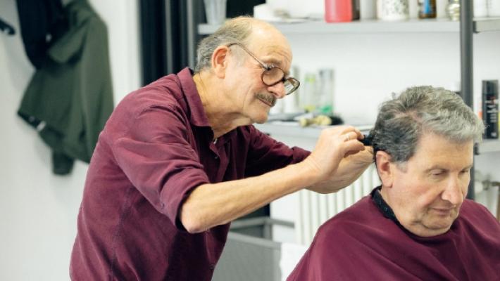 Emilio Ghidini, l'ultima sforbiciata prima della pensione