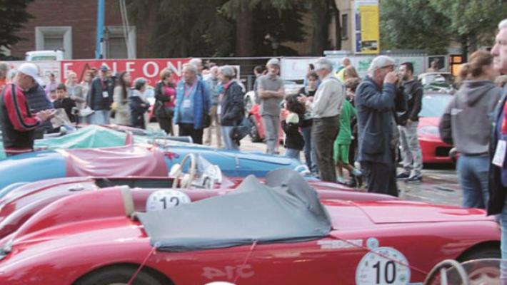 Le &laquo;vecchie signore&raquo; incantano Collecchio