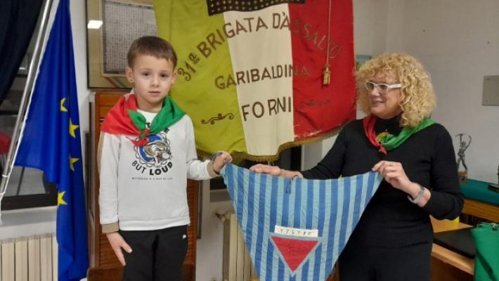 Salso, a Lionel Ghezzi il foulard del bisnonno deportato