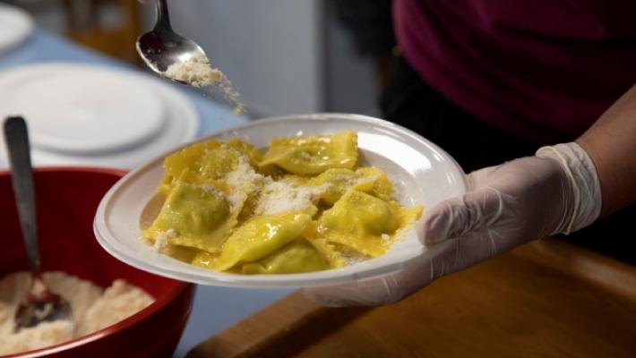 Tortellate tra riti pagani e buona tavola: indagine sulle radici di un &laquo;mito&raquo;