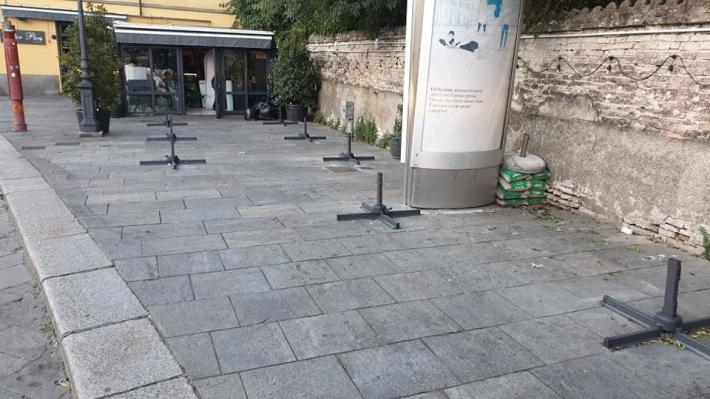 Il titolare del bar chiuso per assembramenti: "E dopo il lockdown, ecco come ci premia lo Stato"