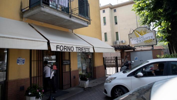 Razzia al forno di via Trieste: rubato il fondo cassa