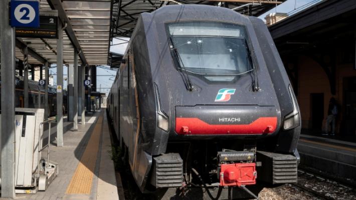 Riaperto un binario: si torna a viaggiare