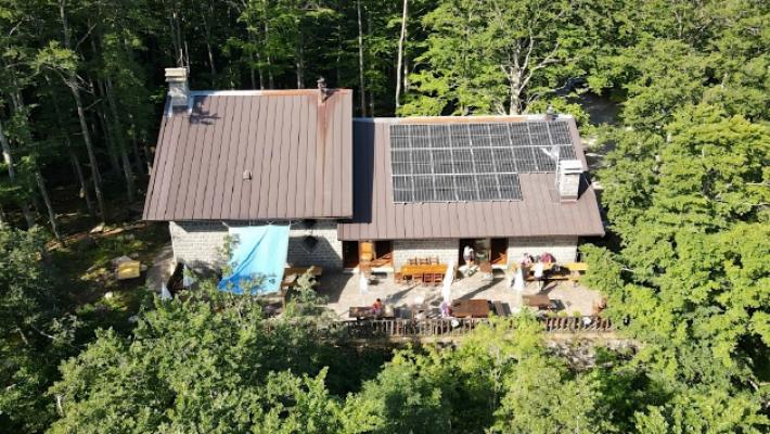 Rifugio Lagoni, lavori e iniziative in attesa della nuova gestione