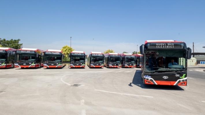 Il grido d'allarme degli abitanti delle frazioni: &laquo;Siamo abbandonati, d'estate bus a singhiozzo&raquo;