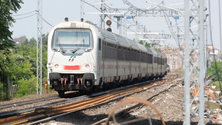 Treni, i pendolari raccontano il loro calvario. Nouvenne: Parma dimenticata dalle Ferrovie&raquo;