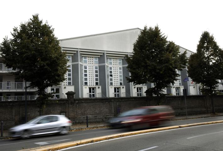 Al Bodoni due positivi asintomatici e classe in quarantena