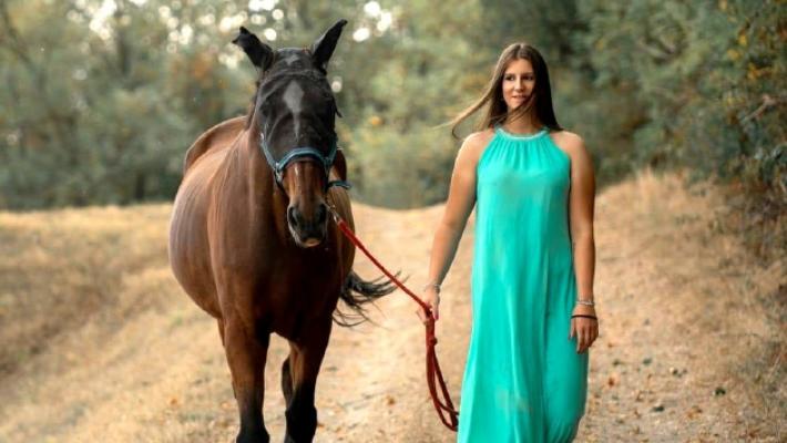 Caduta da cavallo, Rebecca trasferita in una struttura privata