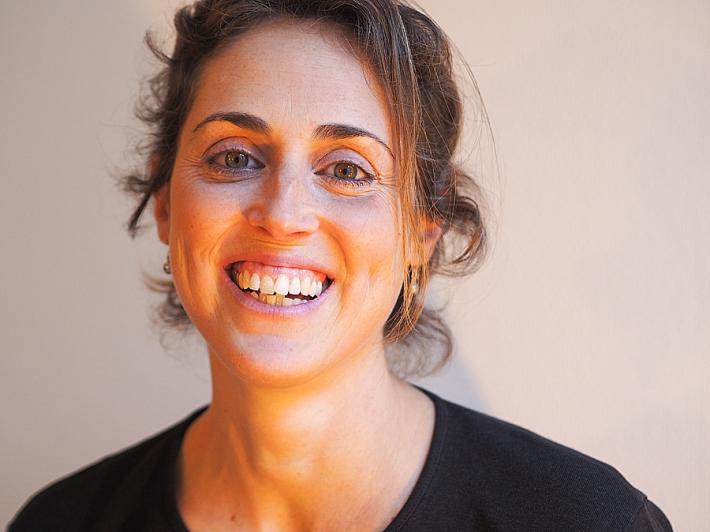 Novita Amadei. "Ogni destino non &egrave; che l'incontro fra storia e immaginazione"