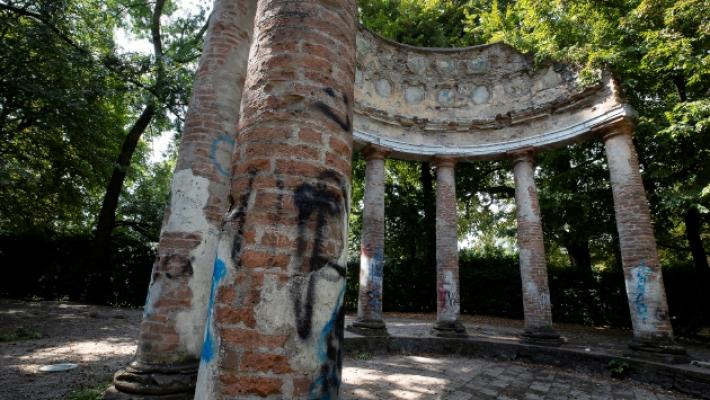 Quel parco sempre meno Ducale