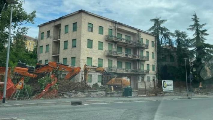 Ex Terme, Casa del Bambino e Villa Termale: dopo la vendita la demolizione