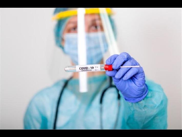 Impennata nei contagi in Italia: 3.678 nuovi casi, mai cos&igrave; tanti dal 16 aprile. I morti sono 31