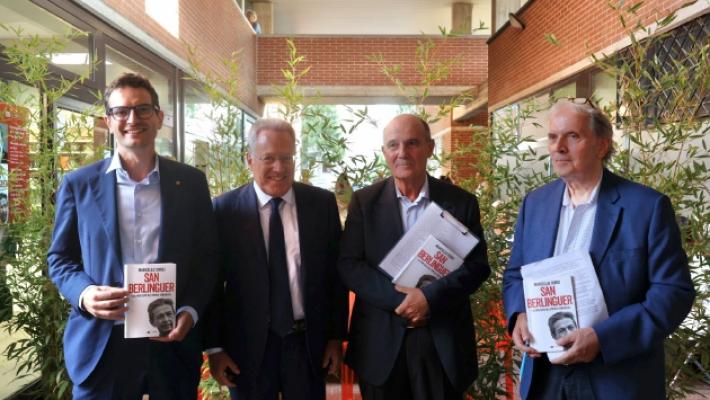 Sorgi racconta Berlinguer, il &laquo;santo dei comunisti&raquo;