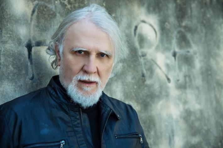 Sabato la battaglia civile e &laquo;Senza confini&raquo; di Moni Ovadia