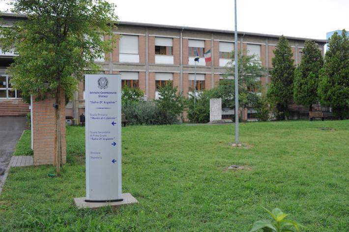 Martiri di Cefalonia, sette gli alunni positivi. Uno &egrave; in una classe diversa da quella in quarantena