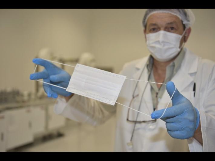 Mascherina obbligatoria anche per l'attivit&agrave; motoria all'aperto. Esentato solo  chi fa attivit&agrave; sportiva