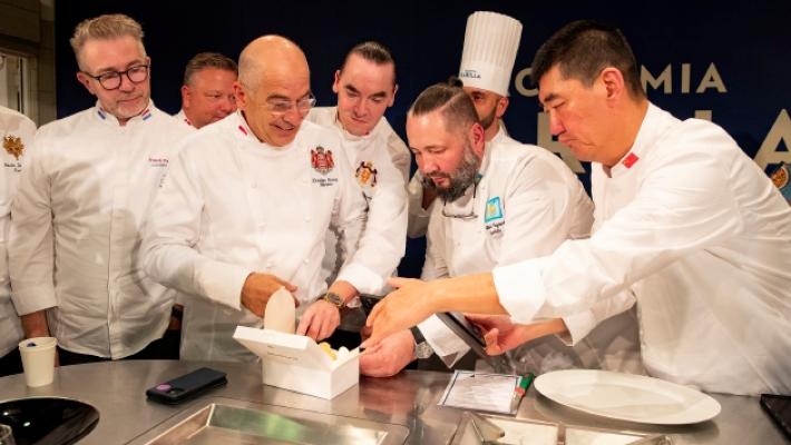 &laquo;La nostra sfida: prendere per la gola i capi di Stato&raquo;