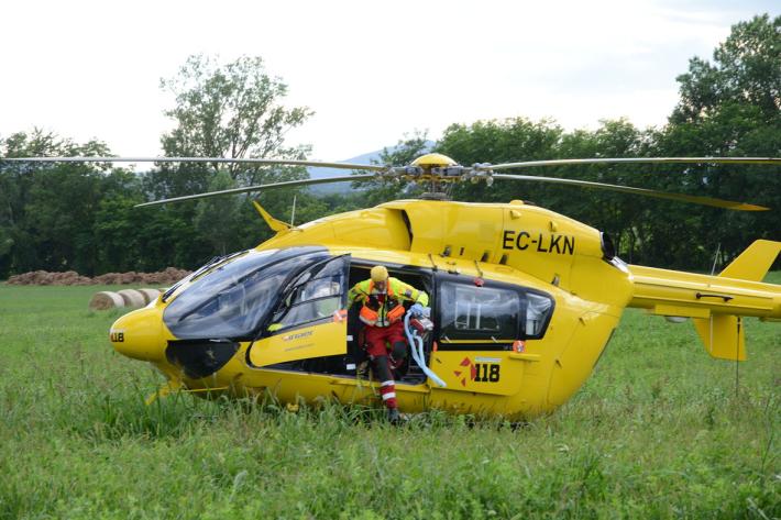 Operaio colpito da un toro: &egrave; ricoverato al Maggiore