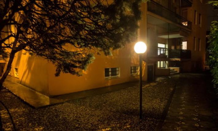 Il bimbo caduto dalla finestra esce dalla Rianimazione