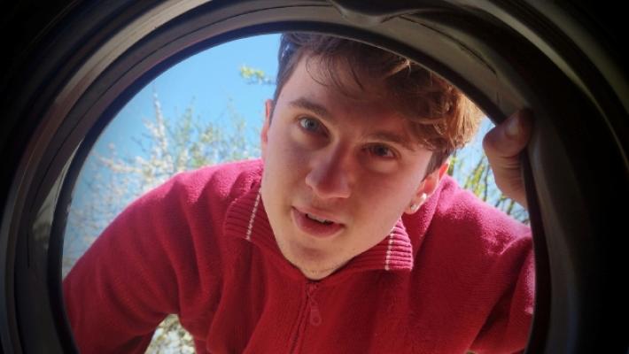 Fellini: &laquo;Nelle mie canzoni la voglia di scappare&raquo;