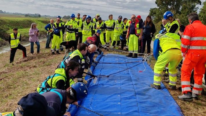 Protezione civile, simulata un'esondazione