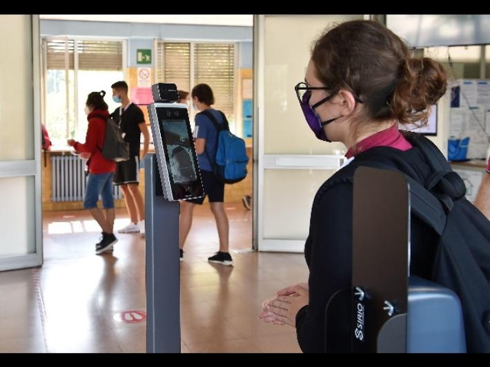 Due nuove classi in quarantena al liceo Sanvitale. Singoli casi positivi in 15 classi di 8 scuole