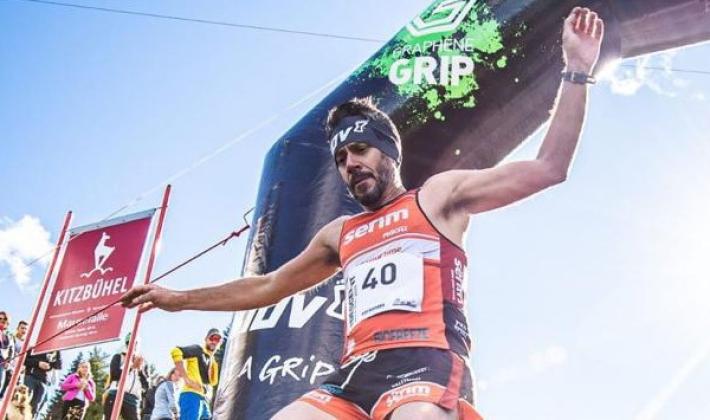 Di corsa gi&ugrave; per la pista di Kitzb&uuml;hel: l'impresa di Massimo Fontana
