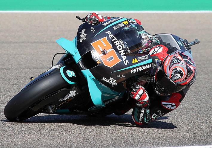 Aragon: pole a Quartararo davanti a Vi&ntilde;ales