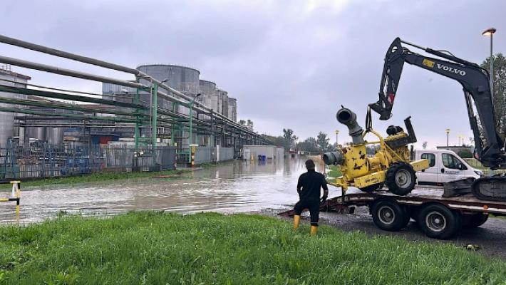La Lesaffre sott'acqua, ma la produzione &egrave; gi&agrave; ripartita