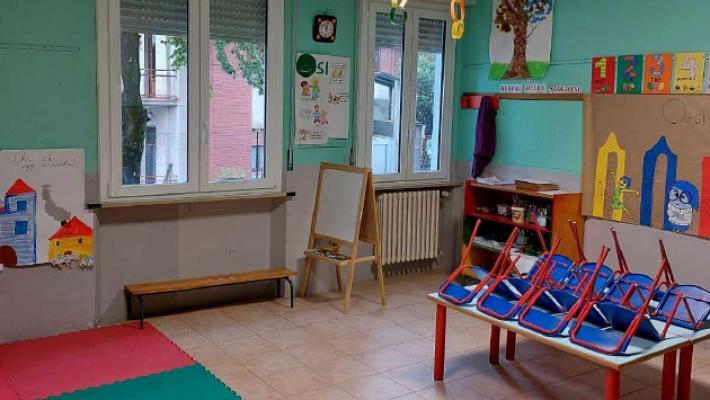 Polemica sulla scuola dell'infanzia di Ghiare. La Ianelli: &laquo;Aperta abusivamente&raquo;