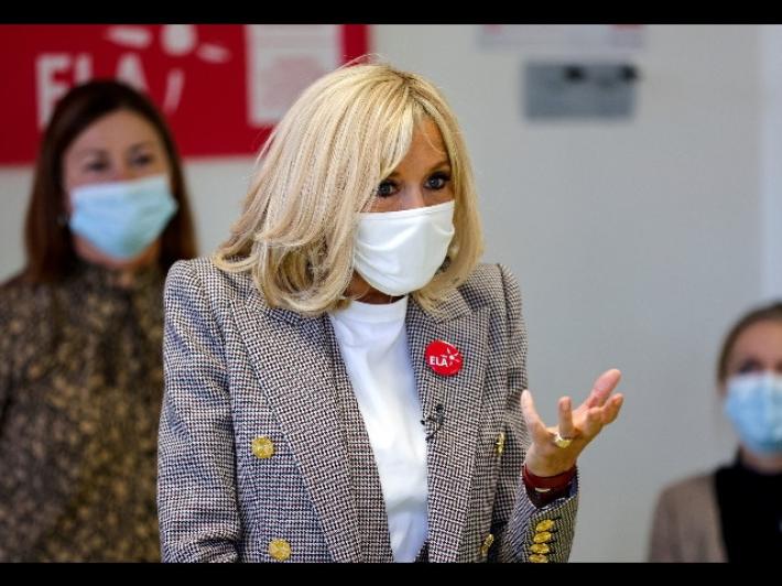 Covid: Brigitte Macron in isolamento