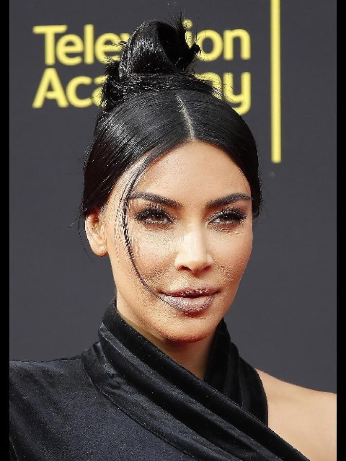 Usa: Kim Kardashian ,mi dissero di non andare alla Casa Bianca