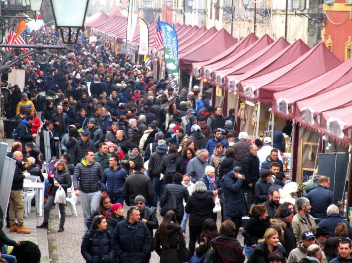 Covid, la Fiera del Tartufo di Fragno si ferma. E salta anche il November Porc