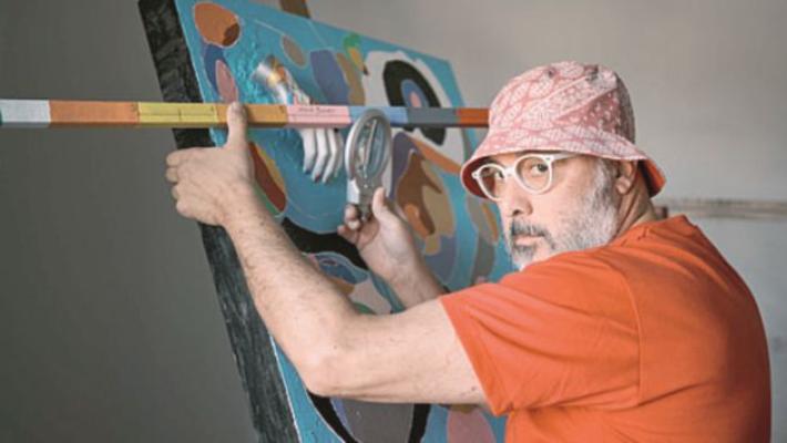 Steve Barney Le &laquo;teste&raquo; e le &laquo;mani&raquo; a una prestigiosa mostra in Svizzera